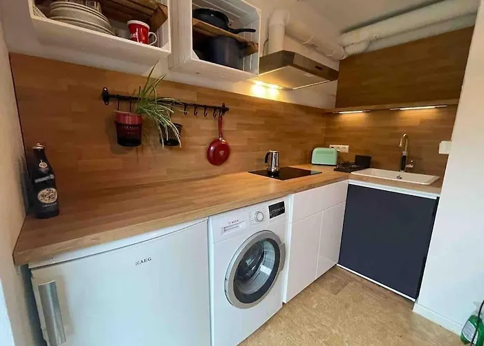 Suesse Souterrain-wohnung Mit Anbindung Nach Muenster Appartement